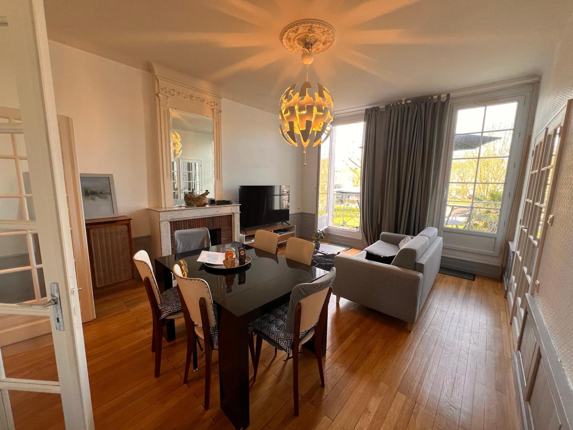 Appartement La Colbertine - Charming In Place Colbert