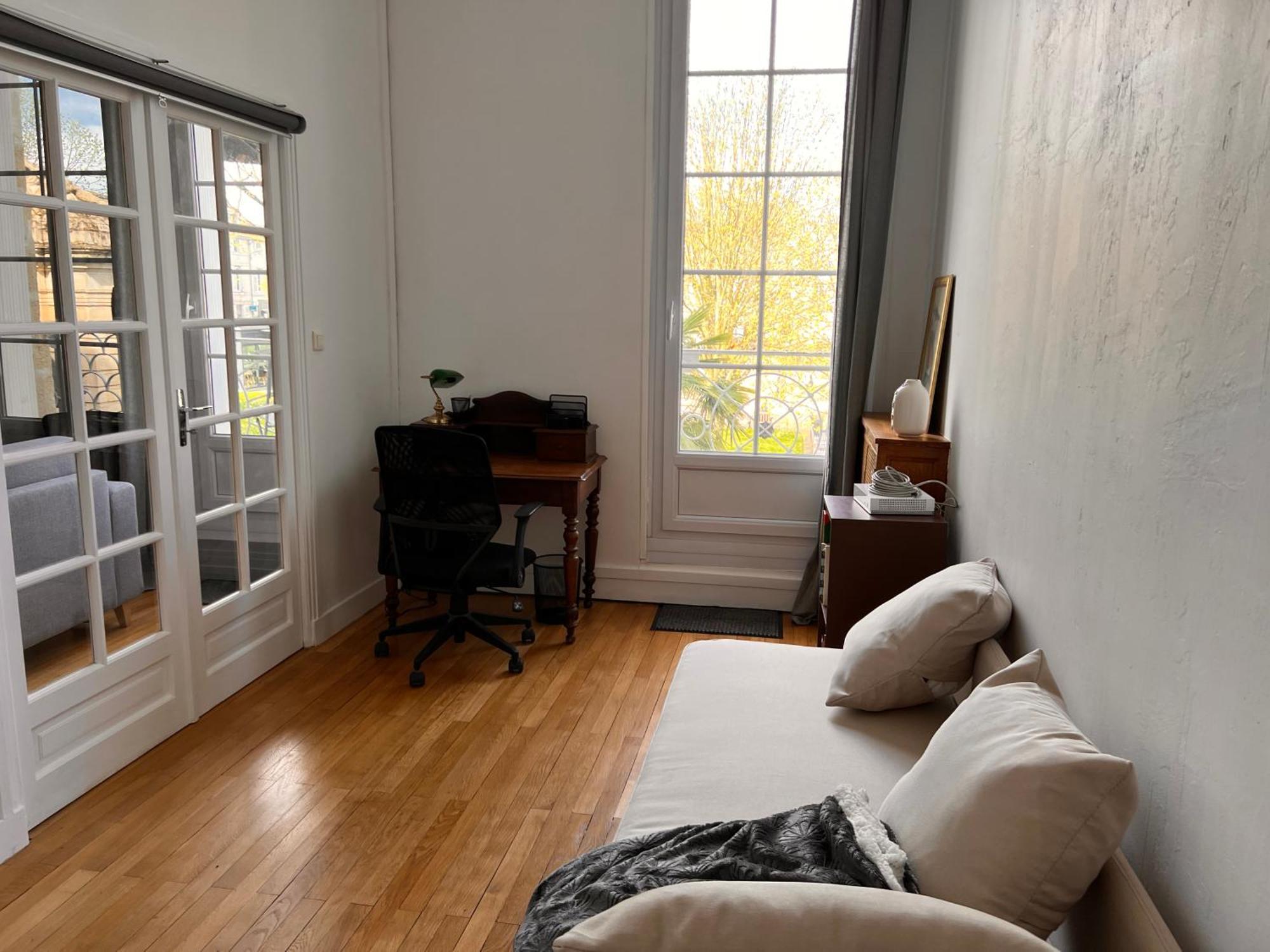 La Colbertine - Charming In Place Colbert