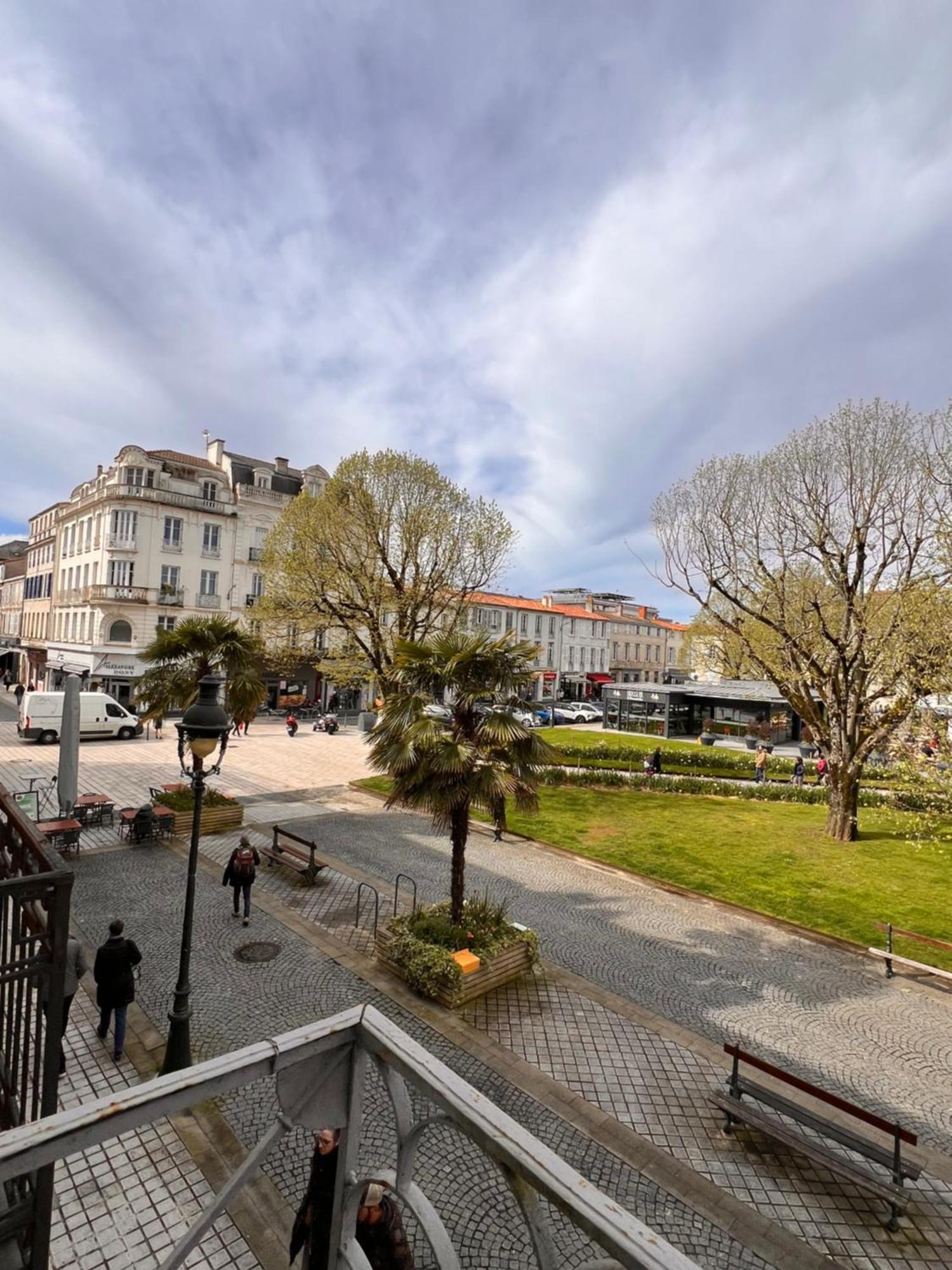 Apartment La Colbertine - Charming In Place Colbert Rochefort (Charente-Maritime)