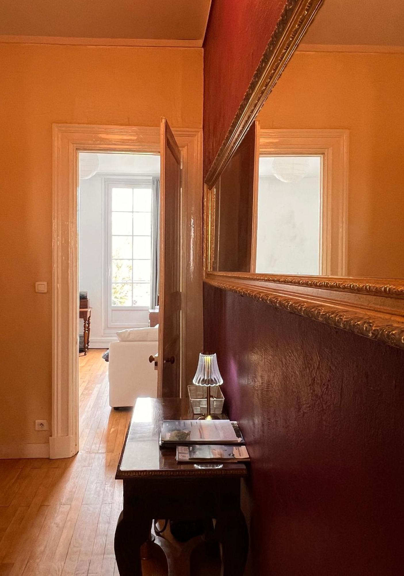 La Colbertine - Charming In Place Colbert